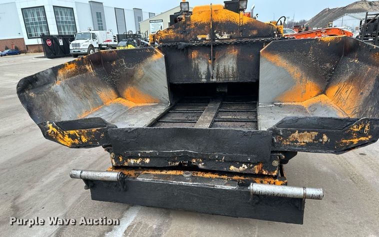 image for item DR4279 2005 Lee Boy  5000 Path Master paver