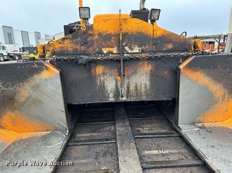 image for item DR4279 2005 Lee Boy  5000 Path Master paver