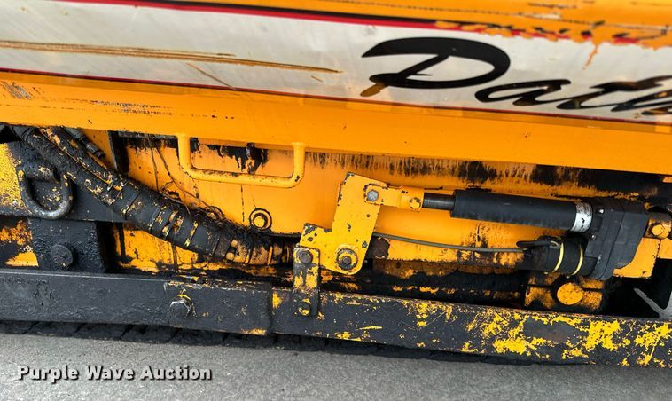 image for item DR4279 2005 Lee Boy  5000 Path Master paver