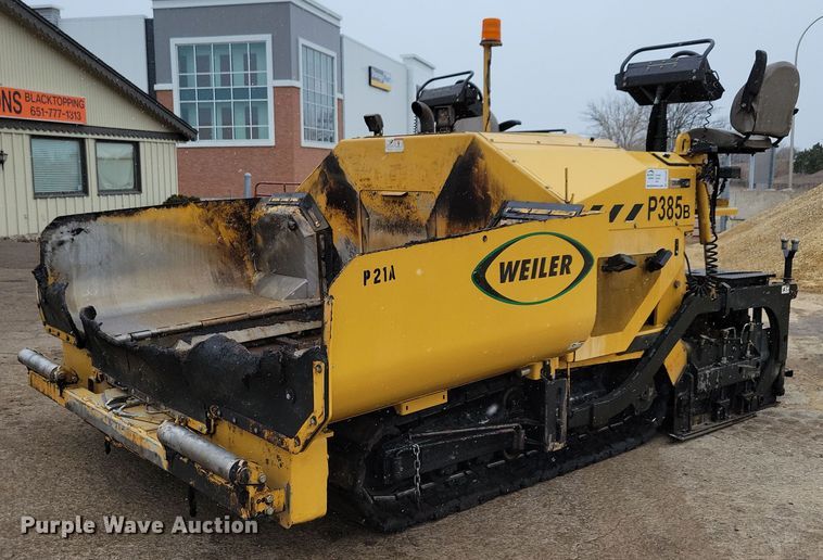 image for item DR4280 2022 Weiler P385B paver