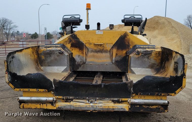 image for item DR4280 2022 Weiler P385B paver