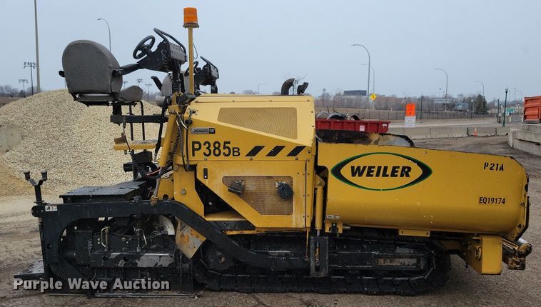 image for item DR4280 2022 Weiler P385B paver