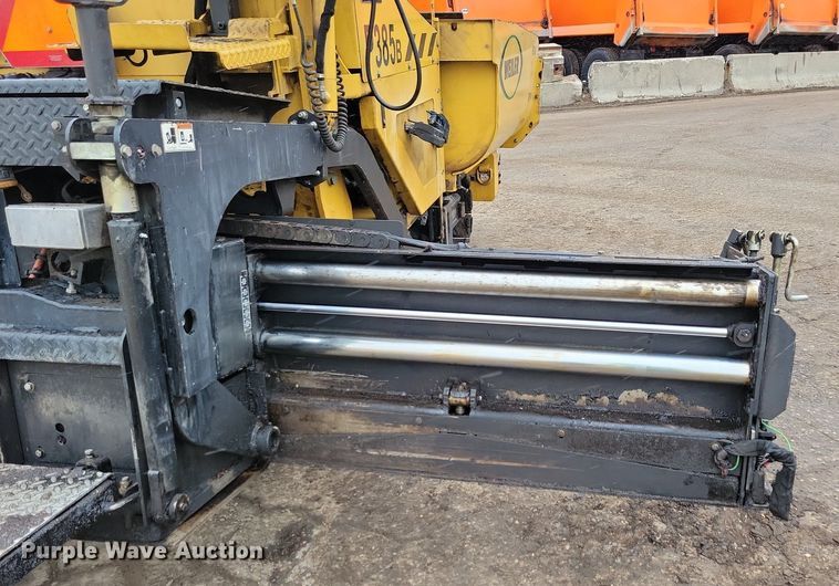 image for item DR4280 2022 Weiler P385B paver