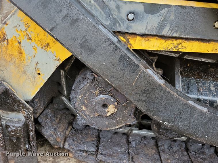 image for item DR4280 2022 Weiler P385B paver