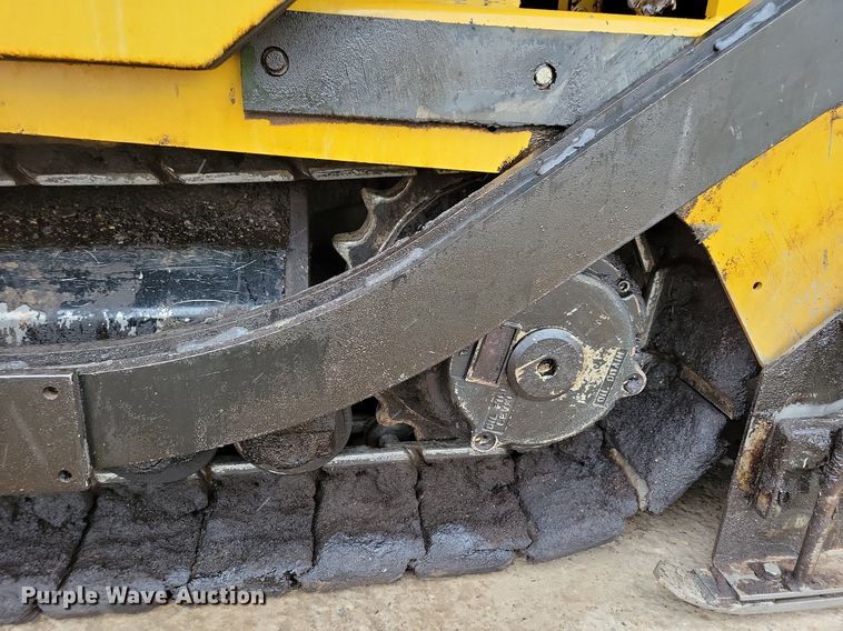 image for item DR4280 2022 Weiler P385B paver