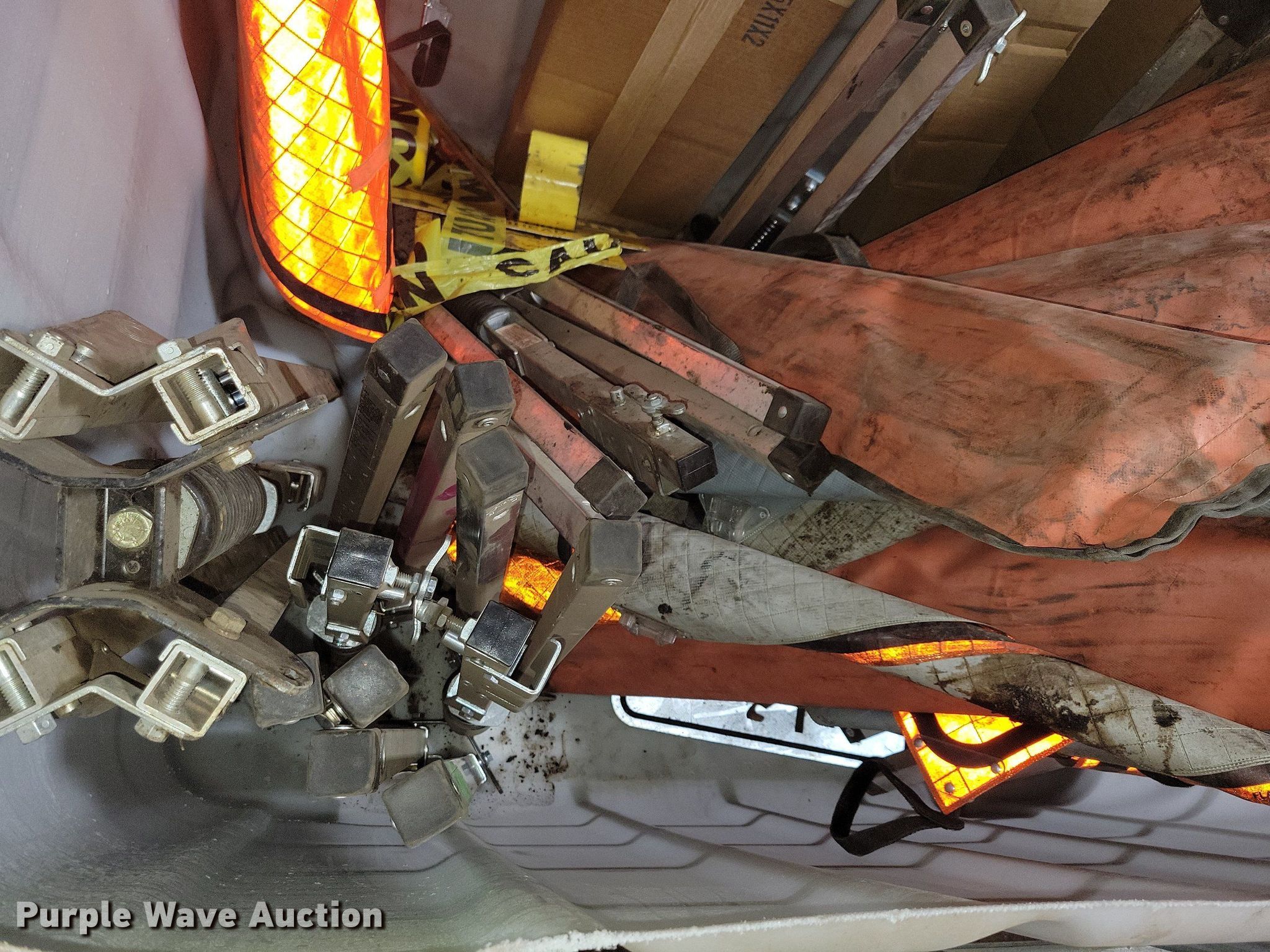 Flagging equipment in St. Paul, MN Item DG0549 for sale Purple Wave