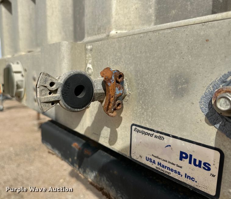 image for item DG4285 2001 Transcraft Eagle flatbed trailer