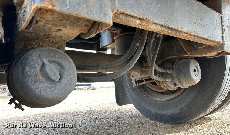 image for item DG4285 2001 Transcraft Eagle flatbed trailer