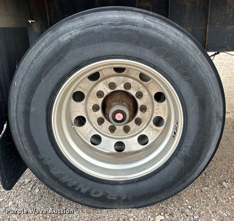 image for item DG4285 2001 Transcraft Eagle flatbed trailer