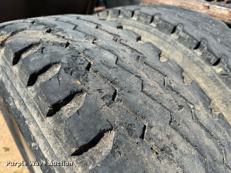 image for item DK6803 1998 Kenworth T800 semi truck