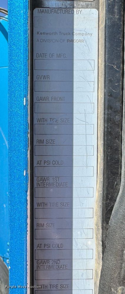 image for item DK6803 1998 Kenworth T800 semi truck