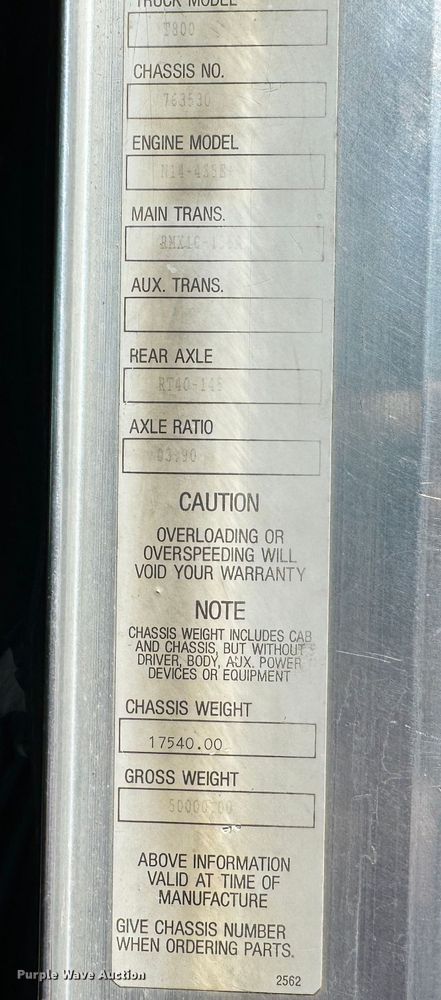 image for item DK6803 1998 Kenworth T800 semi truck