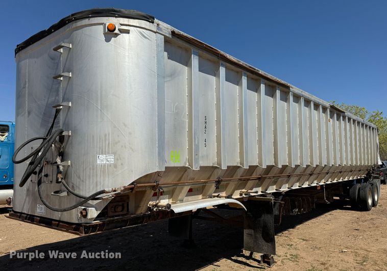 image for item DK6805 2000 Red River Manufacturing live bottom trailer