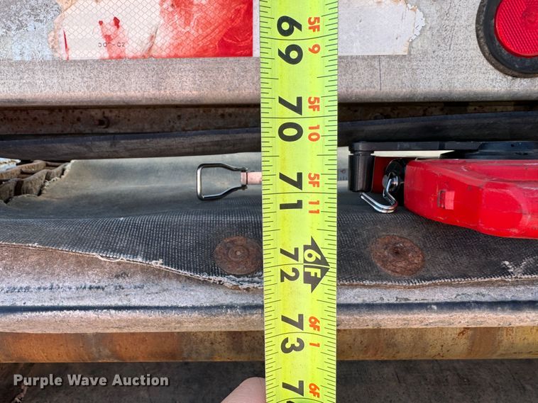 image for item DK6805 2000 Red River Manufacturing live bottom trailer