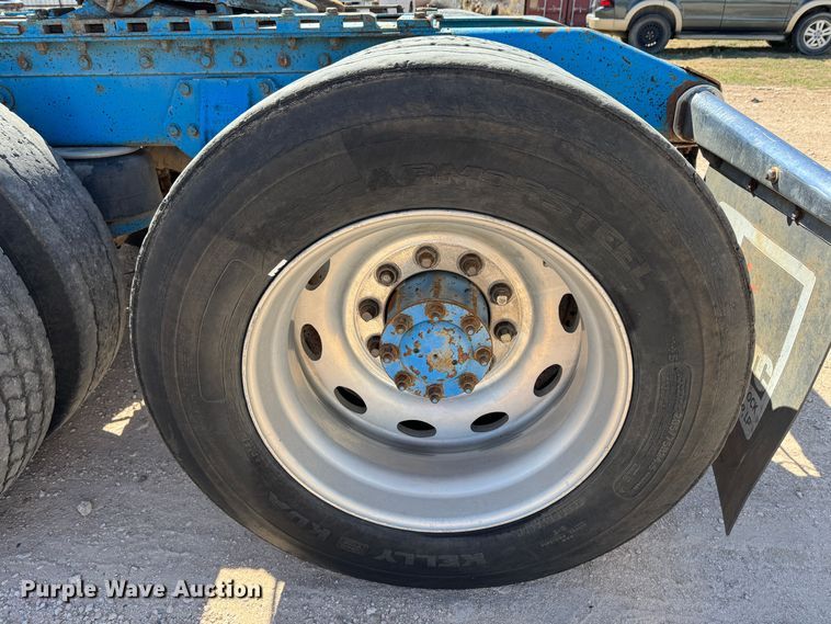 image for item DK6807 1993 Peterbilt 379 semi truck