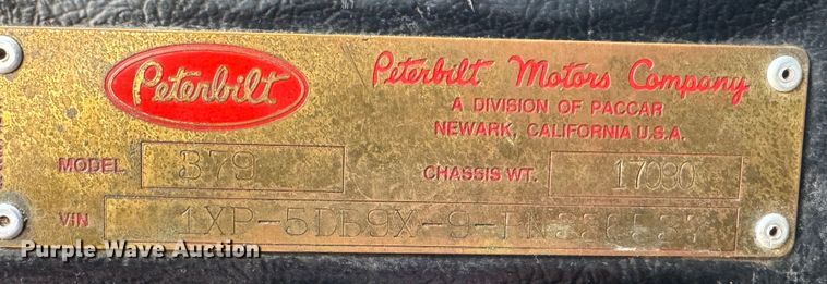 image for item DK6807 1993 Peterbilt 379 semi truck