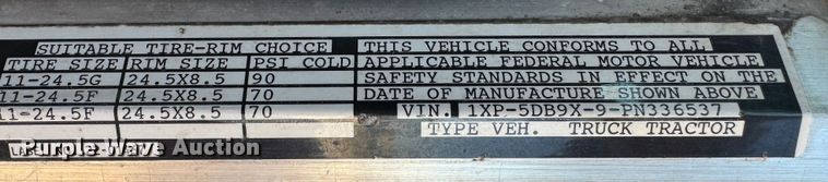 image for item DK6807 1993 Peterbilt 379 semi truck