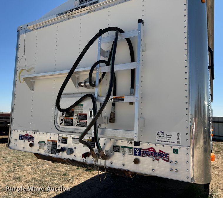 image for item DK6808 2014 Wilson DWBT-650 live bottom trailer