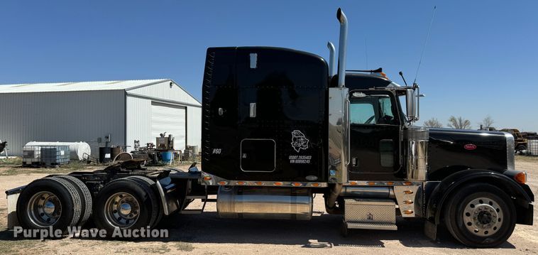 image for item DK6809 2006 Peterbilt 379 semi truck