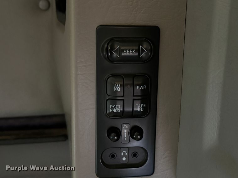 image for item DK6809 2006 Peterbilt 379 semi truck