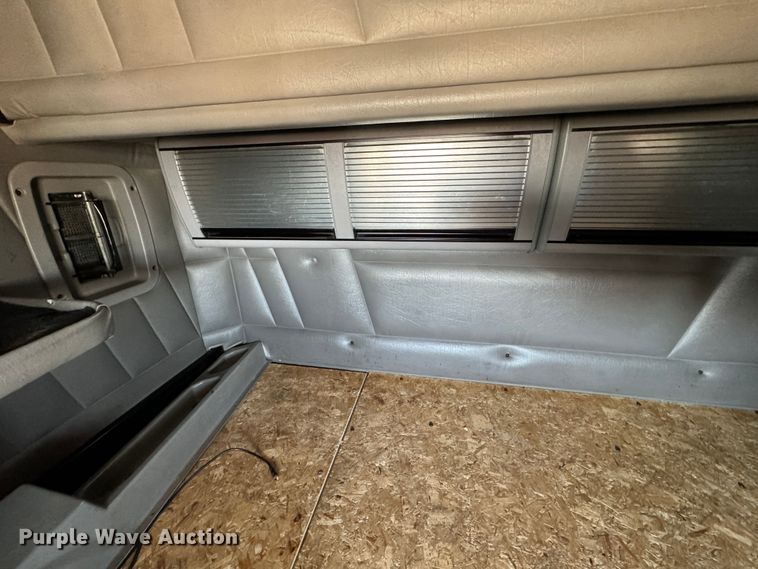 image for item DK6809 2006 Peterbilt 379 semi truck