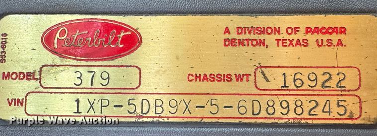 image for item DK6809 2006 Peterbilt 379 semi truck