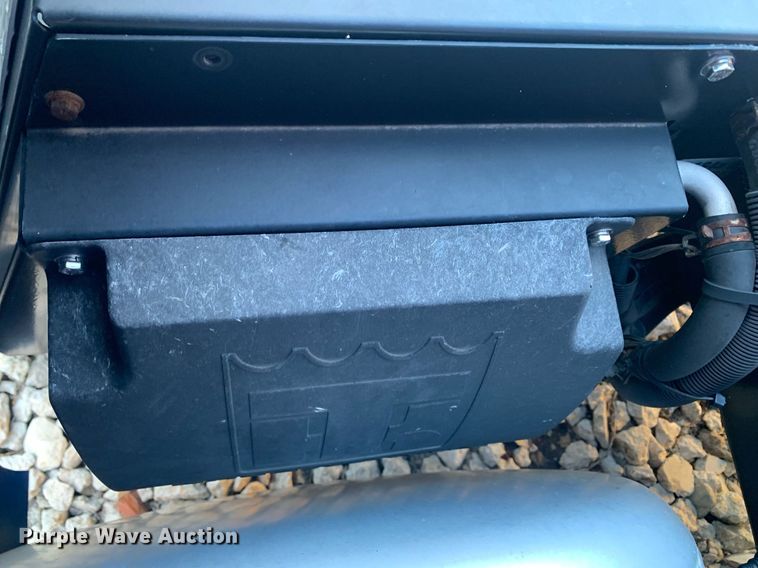 image for item DM7764 2014 Peterbilt 386 semi truck