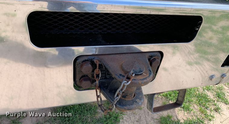 image for item DM7780 2015 Kenworth T880 semi truck