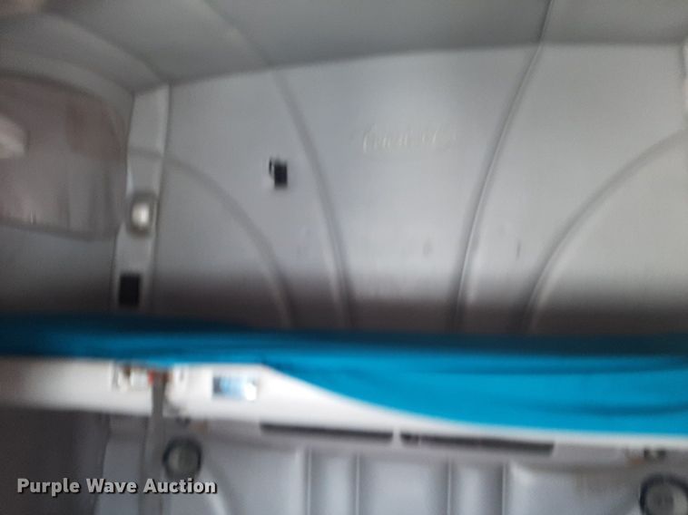 image for item DP2681 2013 Peterbilt 587 semi truck