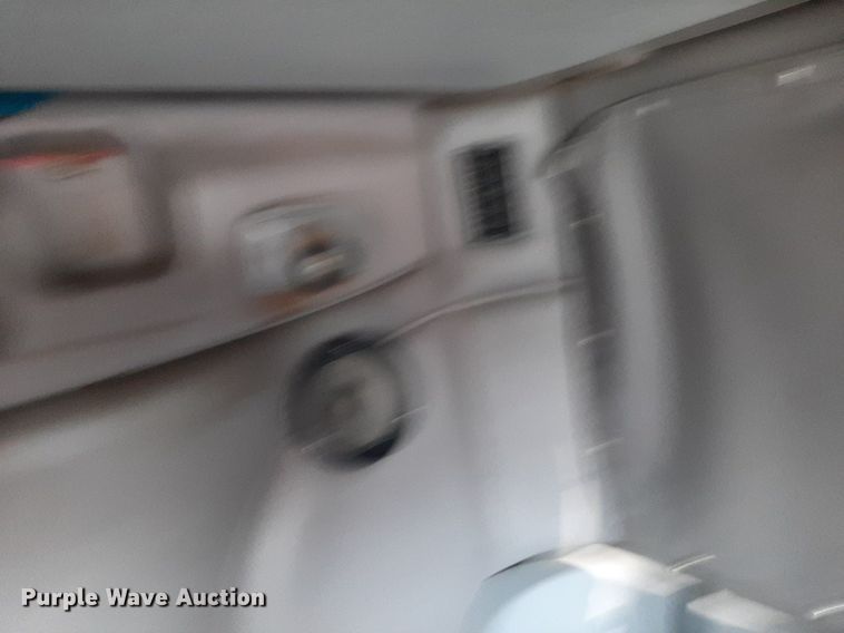 image for item DP2681 2013 Peterbilt 587 semi truck