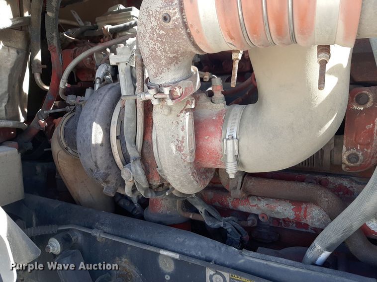 image for item DP2681 2013 Peterbilt 587 semi truck