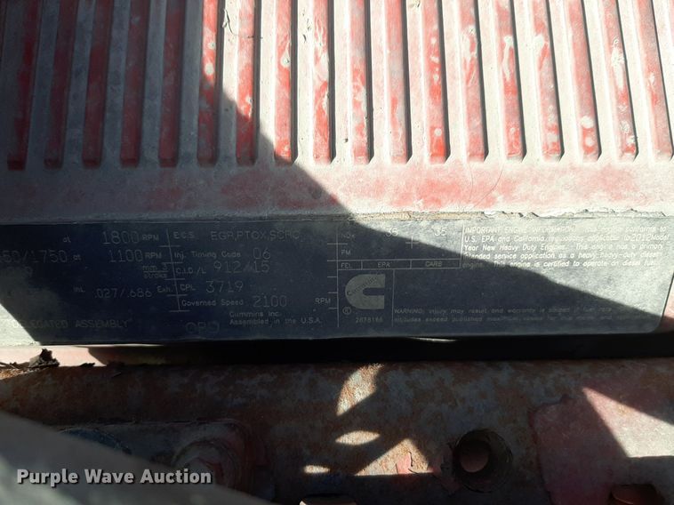 image for item DP2681 2013 Peterbilt 587 semi truck