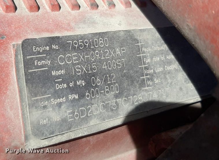 image for item DP2681 2013 Peterbilt 587 semi truck