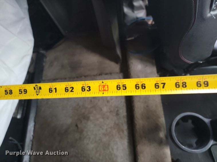 image for item DP3420 2011 Peterbilt  386 semi truck