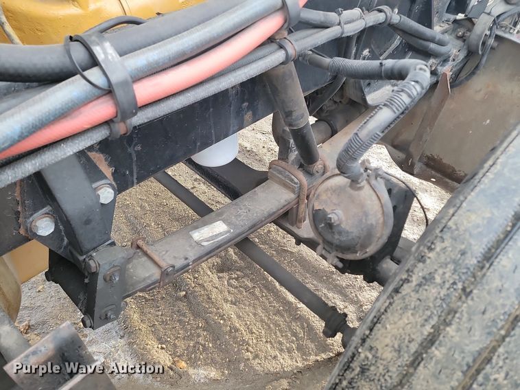 image for item DP3421 2005 Peterbilt 379 semi truck