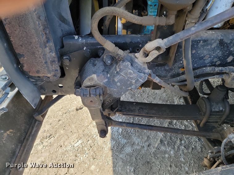 image for item DP3428 2000 Freightliner  FLD semi truck