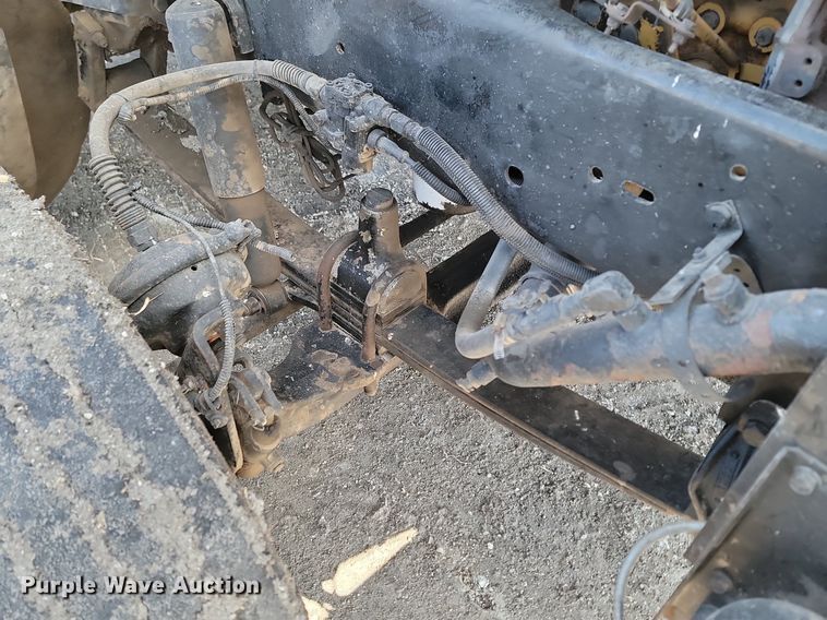 image for item DP3428 2000 Freightliner  FLD semi truck