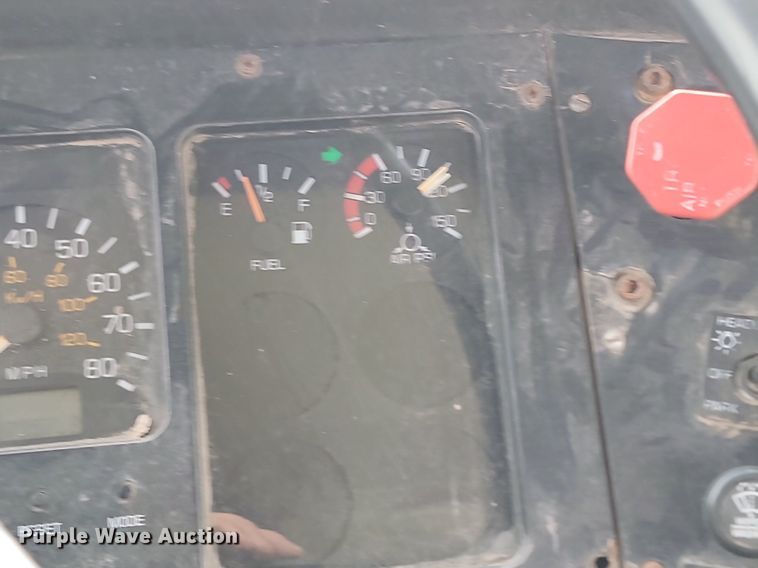 image for item DP3429 1995 White GMC semi truck