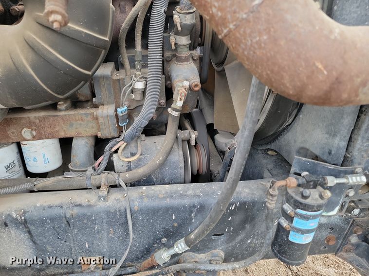 image for item DP3429 1995 White GMC semi truck