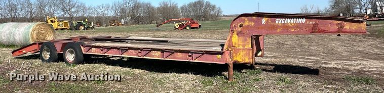 image for item DQ6437 1956 Pask equipment trailer