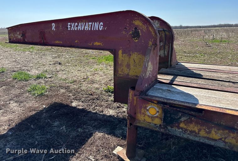 image for item DQ6437 1956 Pask equipment trailer