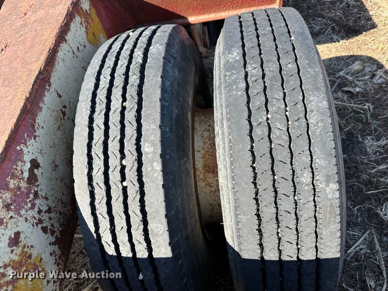 image for item DQ6437 1956 Pask equipment trailer