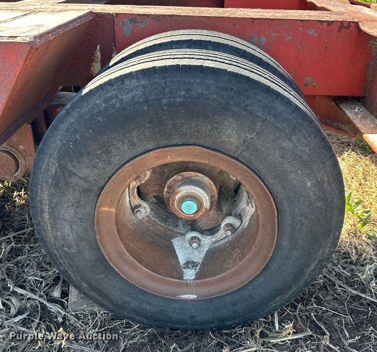 image for item DQ6437 1956 Pask equipment trailer