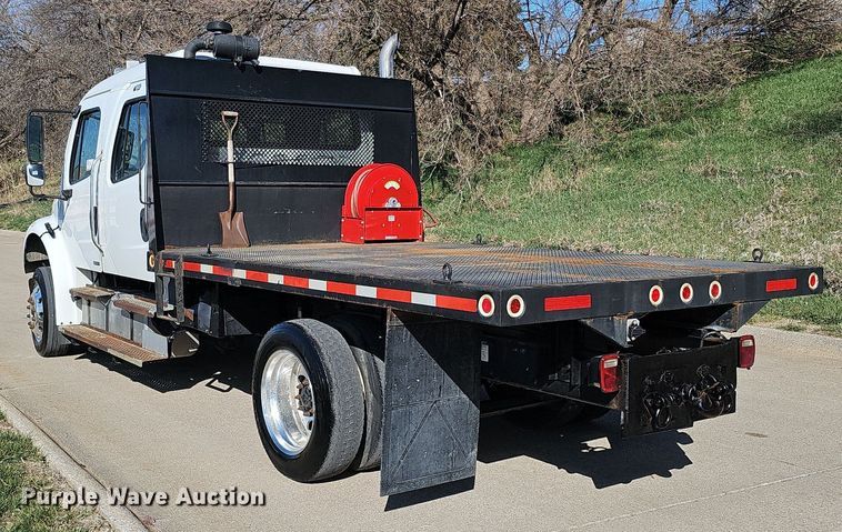 image for item DQ8603 2010 Freightliner Busings Class M2 Crew Cab flatbed truck