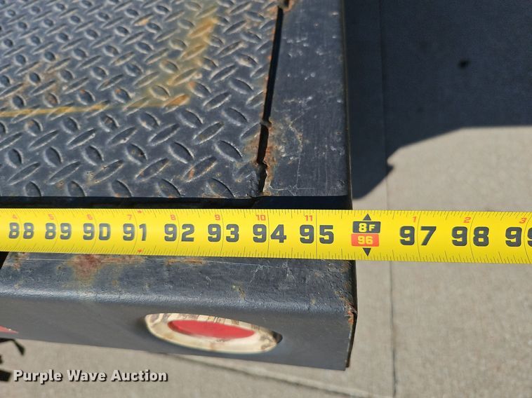 image for item DQ8603 2010 Freightliner Busings Class M2 Crew Cab flatbed truck