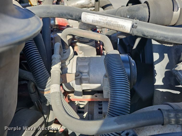 image for item DQ8603 2010 Freightliner Busings Class M2 Crew Cab flatbed truck