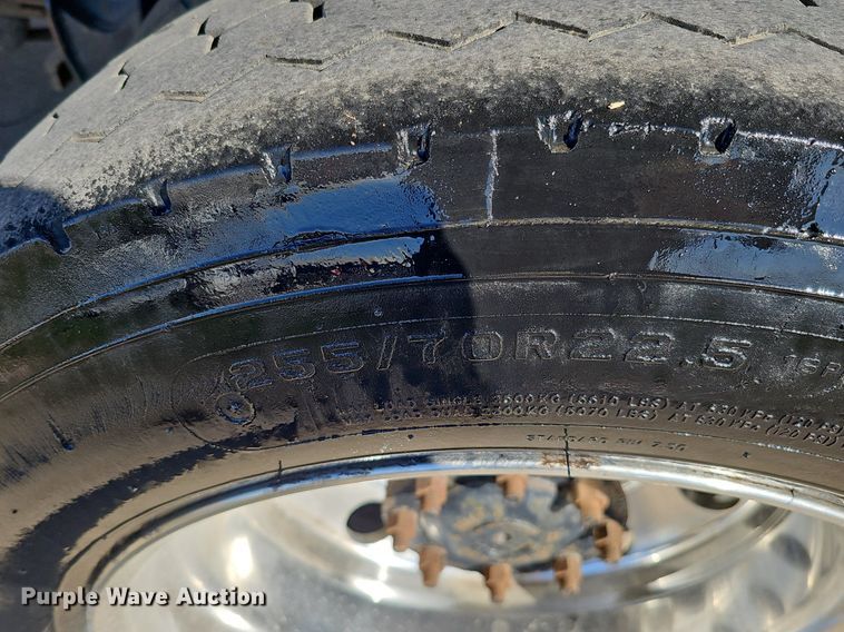 image for item DQ8603 2010 Freightliner Busings Class M2 Crew Cab flatbed truck