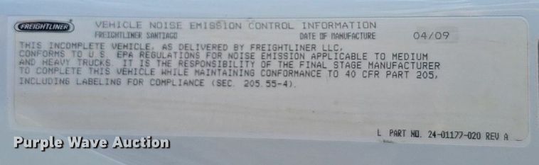 image for item DQ8603 2010 Freightliner Busings Class M2 Crew Cab flatbed truck