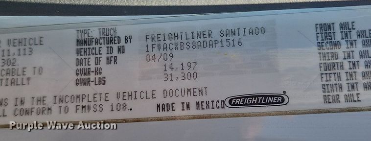 image for item DQ8603 2010 Freightliner Busings Class M2 Crew Cab flatbed truck