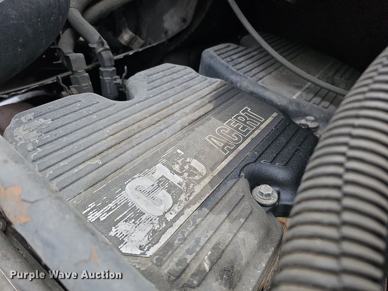 image for item DQ8641 2007 Freightliner Columbia 120 semi truck